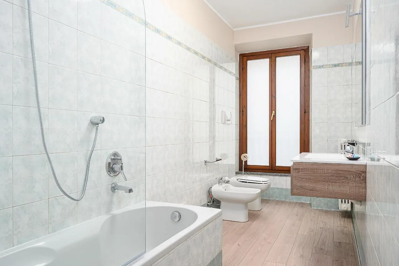 Italianway - Como 12 Milano Italia